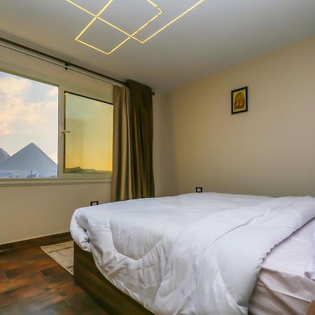 לינה וארוחת בוקר Nazlet el-Sîsi Imperial Pyramids Heights View מראה חיצוני תמונה