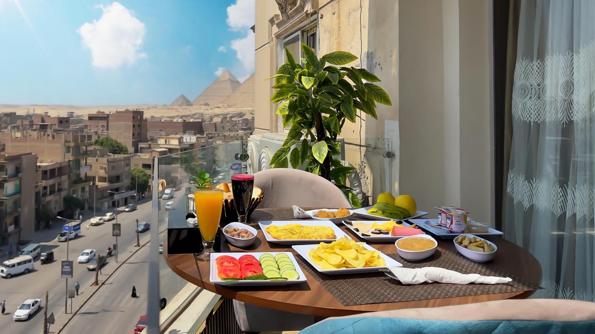 לינה וארוחת בוקר Nazlet el-Sîsi Imperial Pyramids Heights View מראה חיצוני תמונה